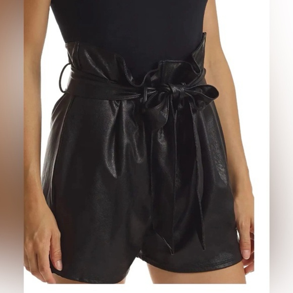 COMMANDO High-Waist Paperbag Faux Leather Shorts
